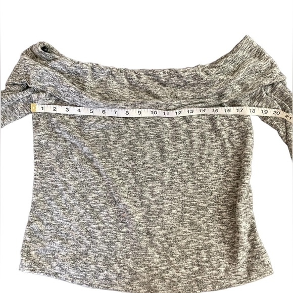 Forever 21+ Off Shoulder Women’s Top • NWOT • Size: 1X - Picture 4 of 7